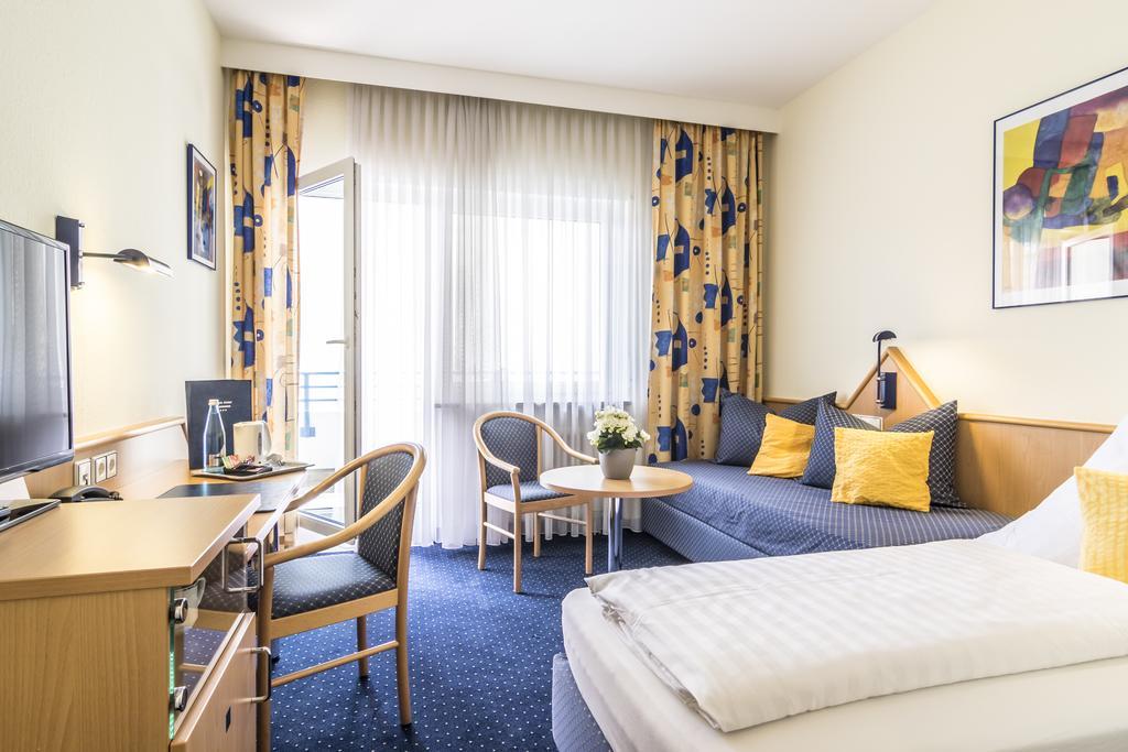 Hotel Garni Oberrhein Райнфельден Номер фото